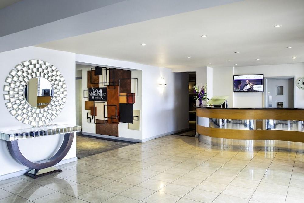 Barons Court Hotel 월솔 외부 사진